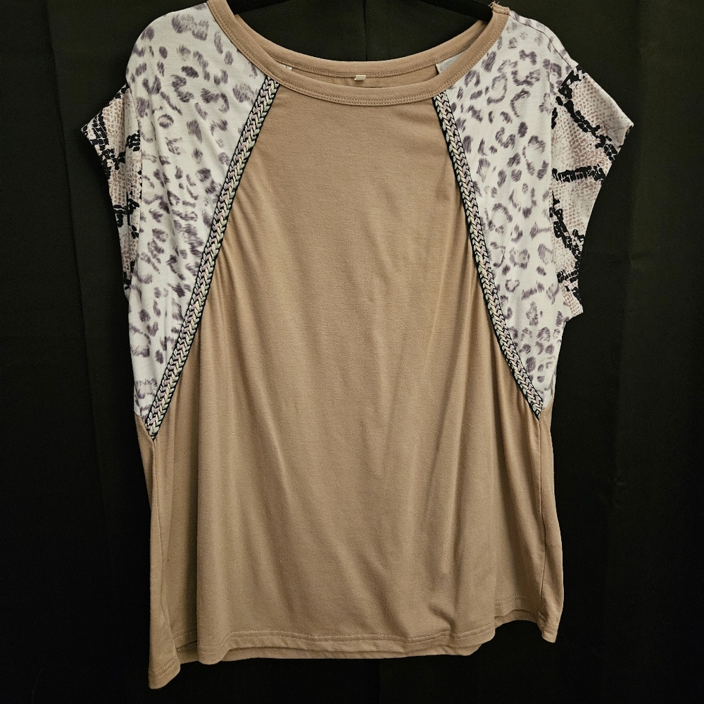 Animal print t-shirt